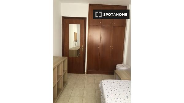 Habitación en piso compartido en Murcia