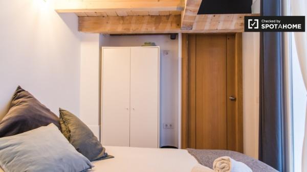 Zimmer zu vermieten in 4-Zimmer-Wohnung in Camins al Grau