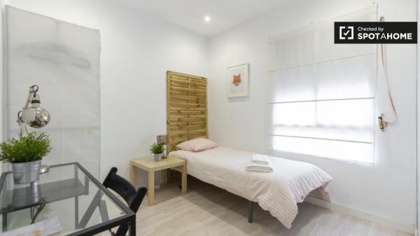 Apartamento de 3 dormitorios en alquiler en Chamartín, Madrid