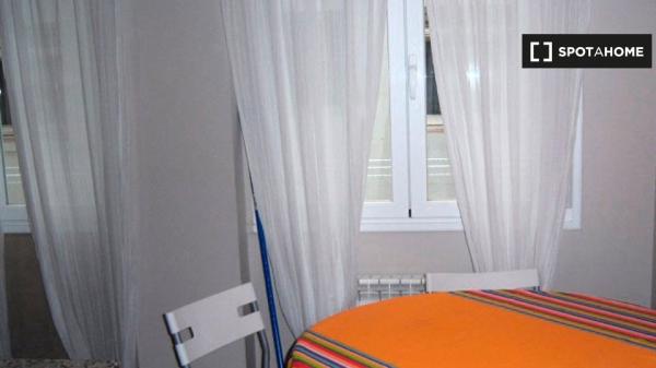 Apartamento de 3 Dormitorios en Zaragoza