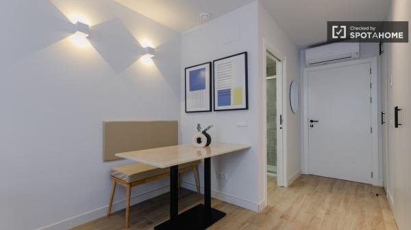 Apartamento estudio en alquiler en Rascanya, Valencia