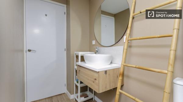 Apartamento tipo estudio en alquiler en Poblados Marítimos, Valencia