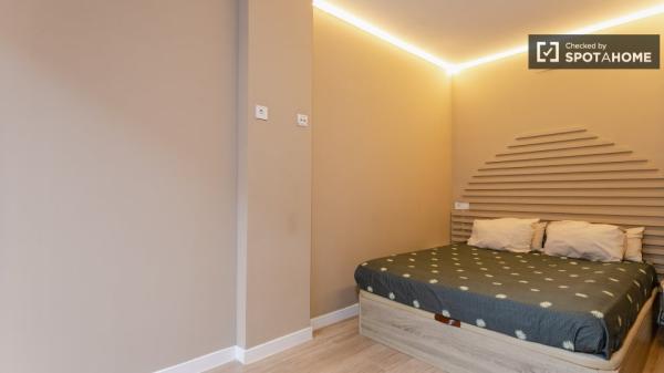 Apartamento tipo estudio en alquiler en Poblados Marítimos, Valencia