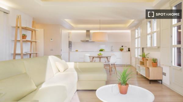 Piso de 2 habitaciones en el centro de Barcelona