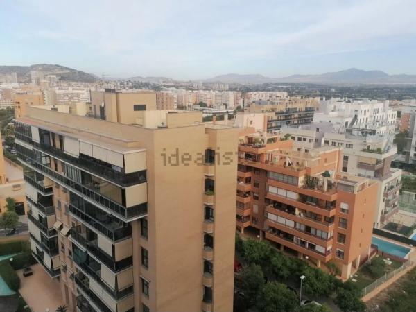 Ático en Barrio Cabo de las Huertas