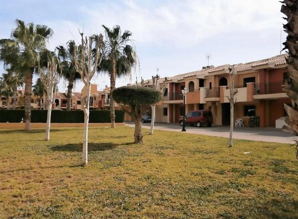 Casa independiente en plaza de la Constitucion