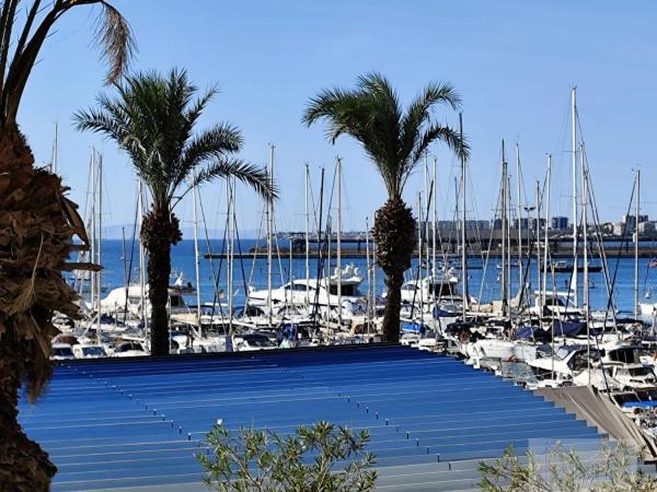 Piso en Barrio Centro - Muelle Pesquero