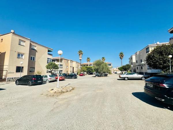 Estudio en Barrio La Siesta - El Salado - Torreta