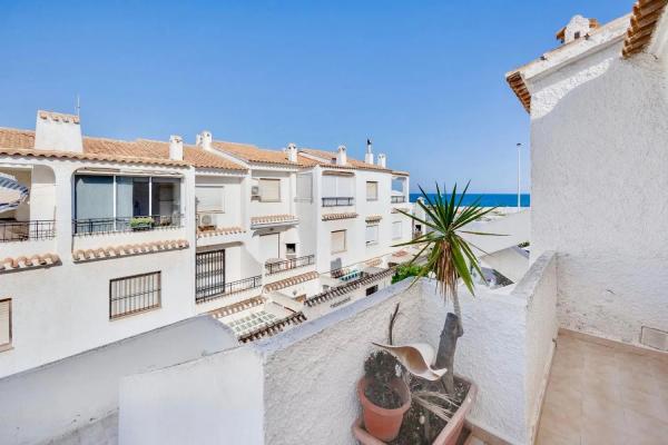 Casa independiente en calle Mar Menor