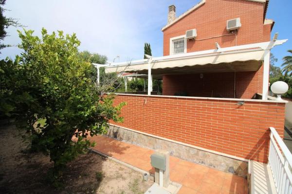 Casa independiente en avenida de la Asuncion, 8