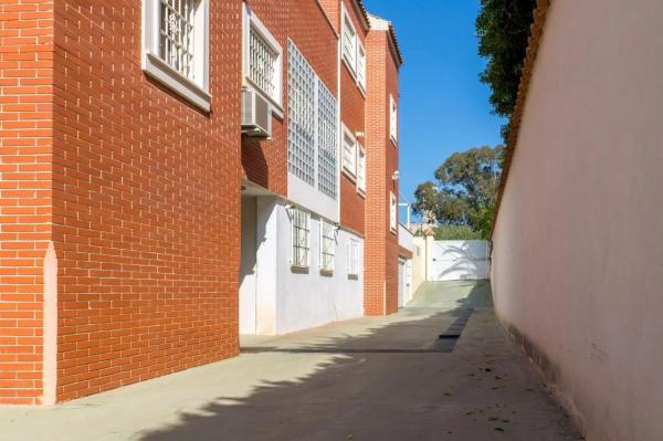 Casa independiente en avenida de la Asuncion, 8