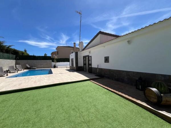 Chalet en calle Campoamor, 17