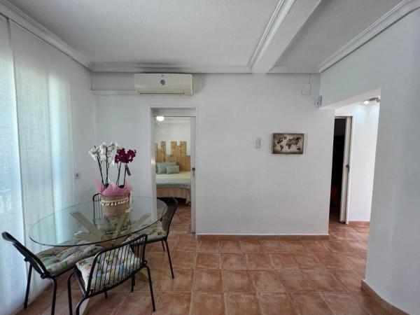 Chalet en calle Campoamor, 17