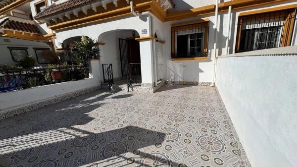 Chalet en Barrio La Siesta - El Salado - Torreta