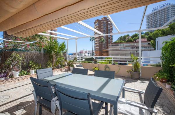 Chalet adosado en avenida de Mont Benidorm, 9