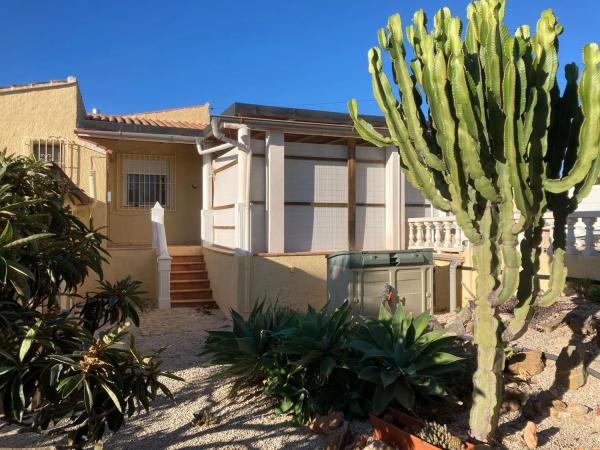 Casa independiente en Urbanización Ortenbach, 12