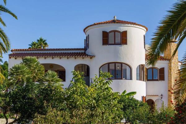 Casa independiente en Urbanización La Vallesa