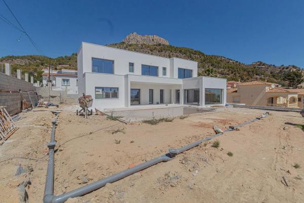 Casa independiente en Urbanización Canuta de Ifach