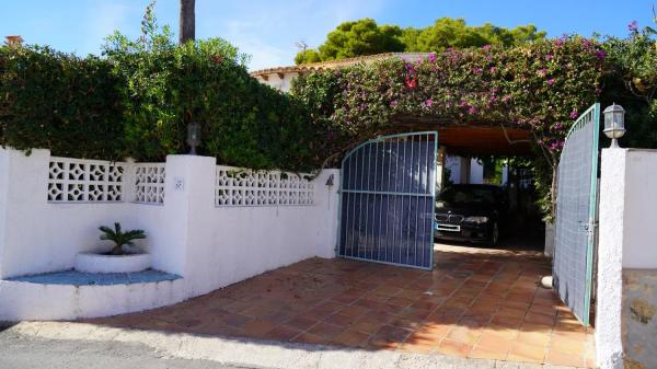 Casa independiente en Urbanización Ortenbach, Calpe s/n Sn