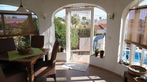 Casa independiente en Urbanización Ortenbach, Calpe s/n Sn