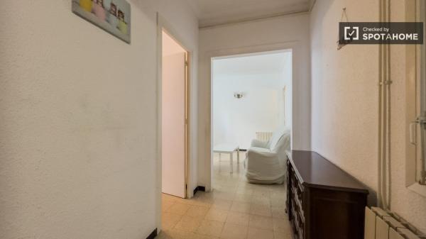 Apartamento de 3 dormitorios en alquiler en Gràcia, Barcelona