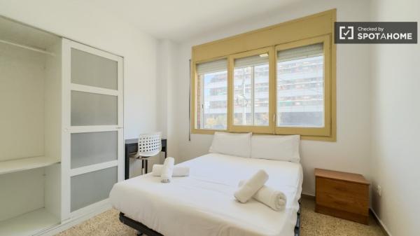 Apartamento de 3 dormitorios en alquiler en Barcelona