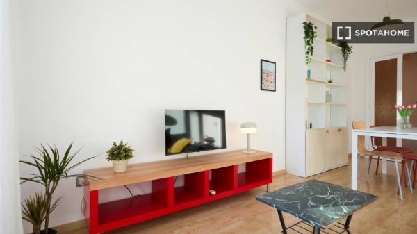 Habitación en piso compartido en barcelona.