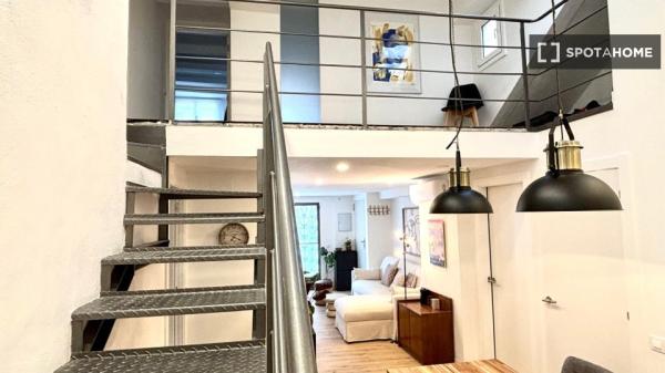 Whole 3 bedrooms apartment in Barcelona