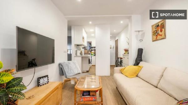 Se alquila habitación en piso compartido en Málaga