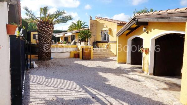 Casa independiente en calle Riu Guadiana