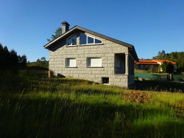 Casa independiente en Mouromorto. Casal