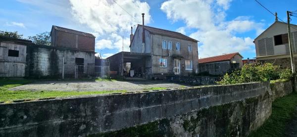 Casa independiente en Guntian, 24