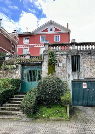 Casa independiente en avenida Habana