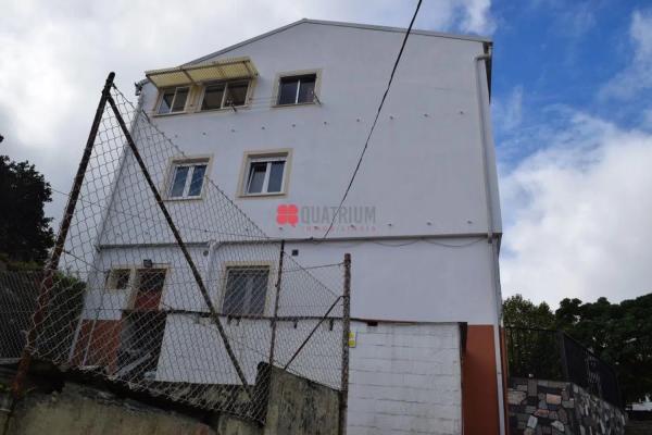 Casa independiente en calle Sosfreixos