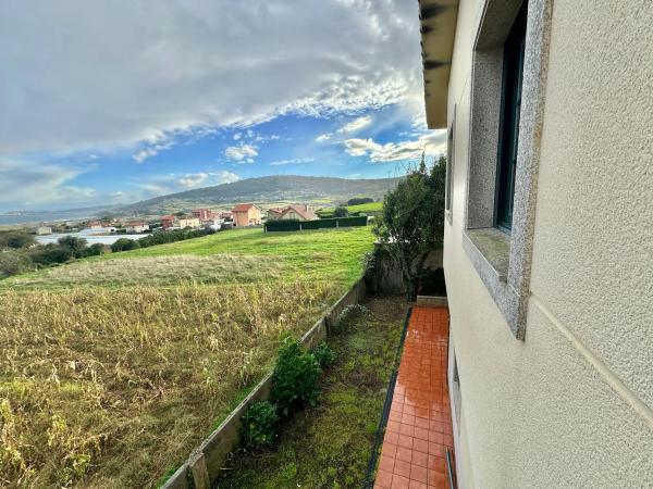 Casa independiente en travesía de Chamín