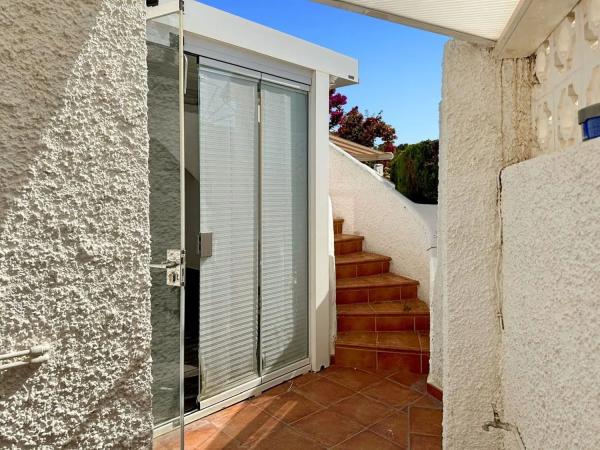 Chalet adosado en calle Alqueries d'Aznar