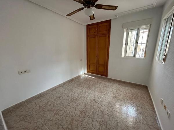 Chalet adosado en calle Luis Gordillo s/n