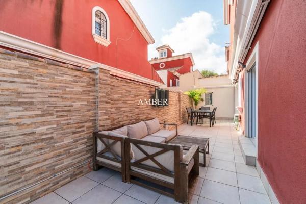 Chalet adosado en calle Guadalquivir