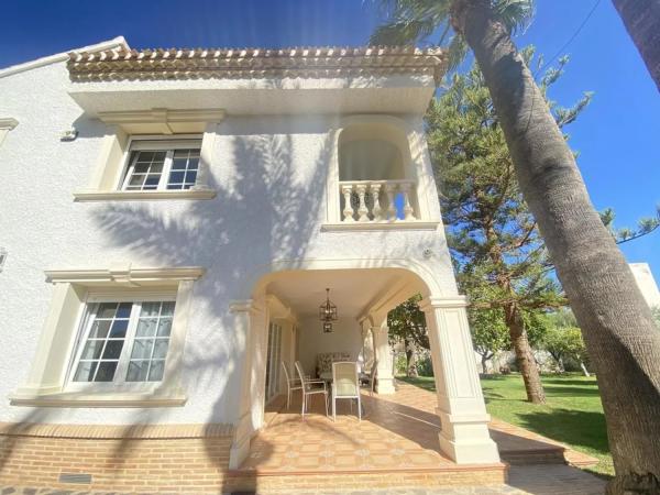 Chalet en Barrio Cabo Roig