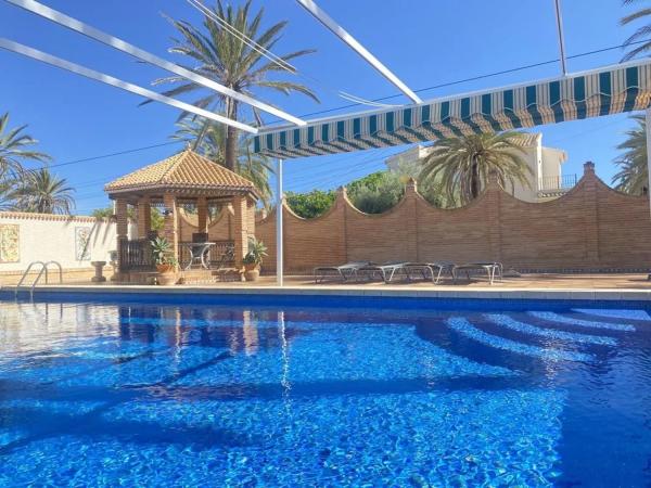 Chalet en Barrio Cabo Roig