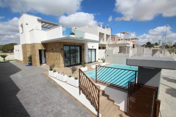 Chalet en Barrio Campoamor