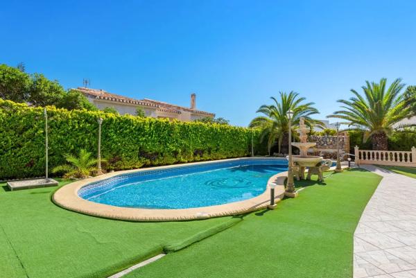 Chalet en Barrio Playa Flamenca