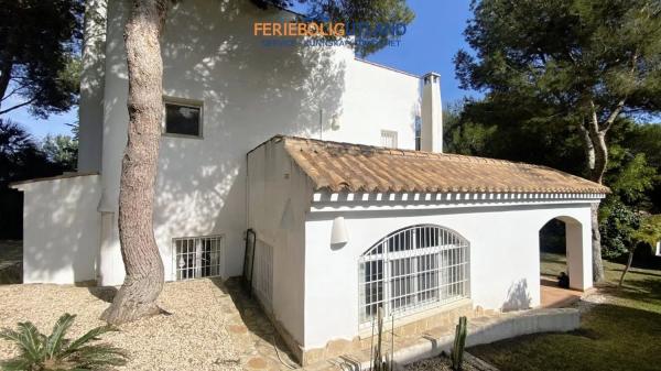 Casa independiente en calle Ramón Sijé Cmor, 2