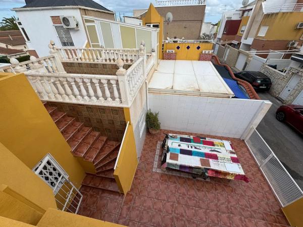 Chalet adosado en avenida de Londres