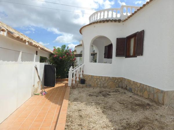 Casa independiente en calle Picos de Europa