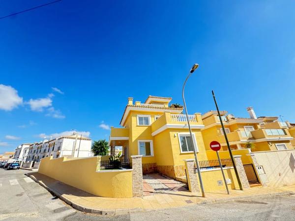 Casa independiente en pozo Blanco