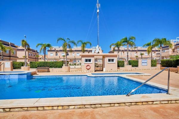 Casa independiente en calle Cabo Punta de Tarifa, 11