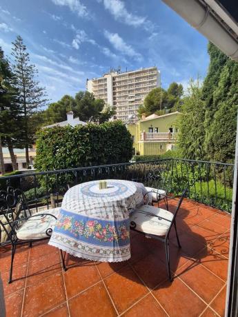 Casa independiente en calle Luís de Góngora