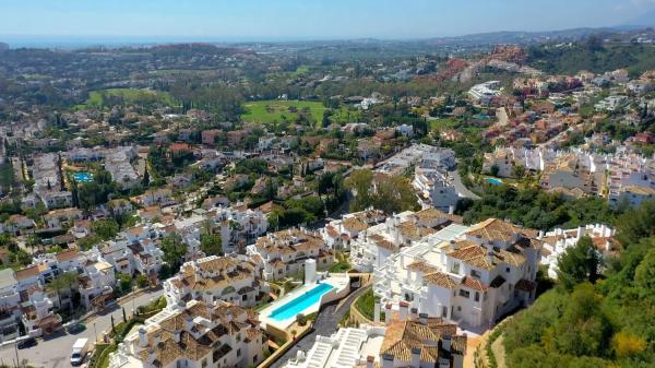 Piso en Nueva Andalucia, 19