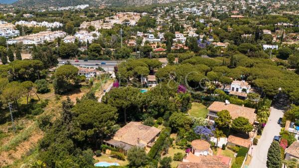 Casa independiente en avenida Avenue de Julio Iglesias